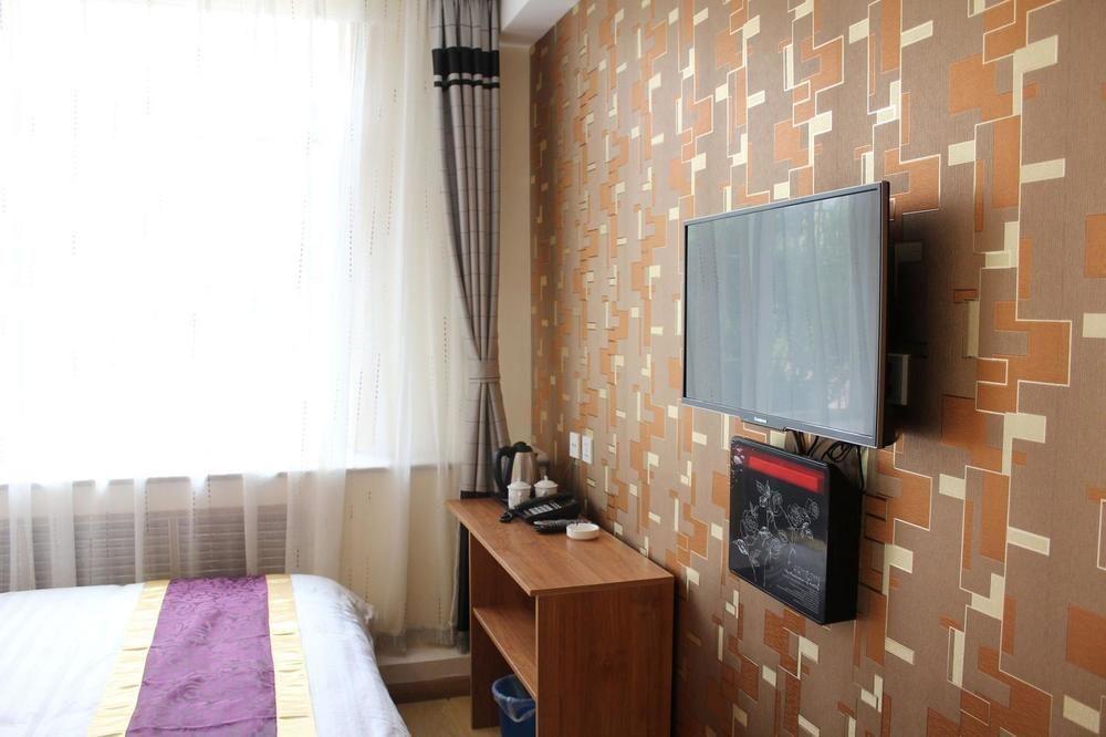 Dalian Kai Bin Business Inn Далянь Екстер'єр фото